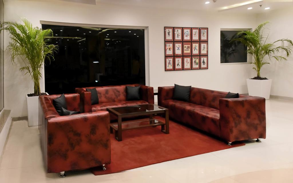 Red Fox Hotel, Chandigarh Luaran gambar