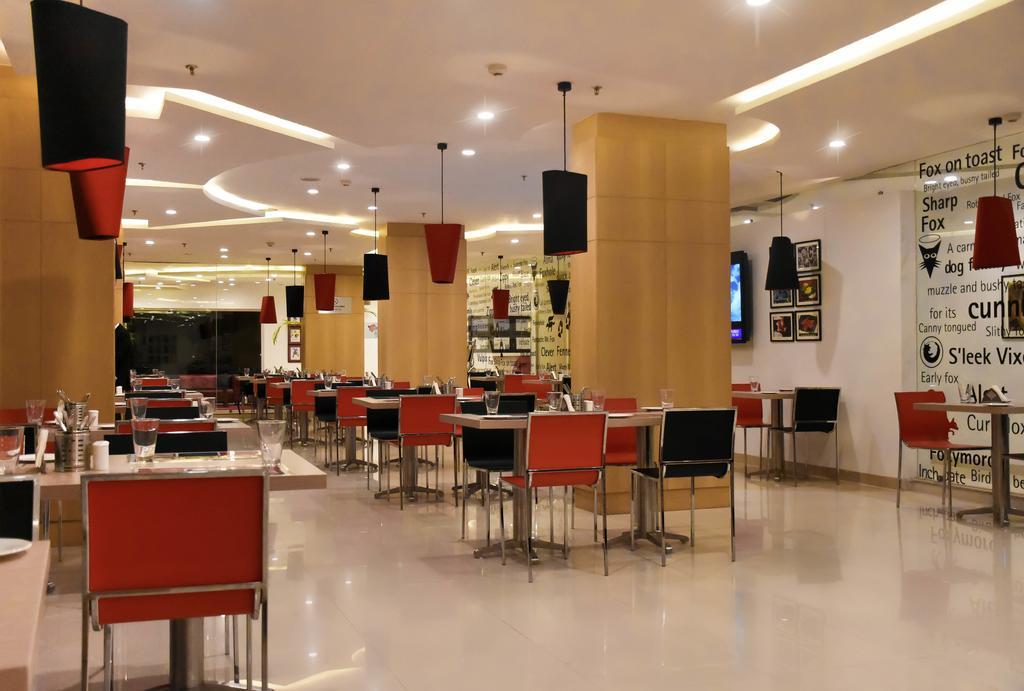 Red Fox Hotel, Chandigarh Luaran gambar